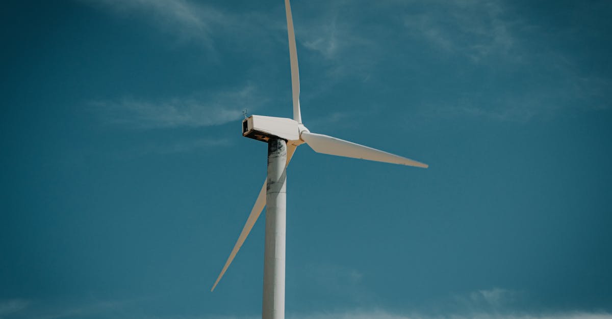 découvrez les enjeux et les solutions de la transition énergétique, un processus essentiel vers une consommation durable et responsable. plongez dans les innovations, les défis et les engagements en matière d'énergies renouvelables et d'efficacité énergétique.