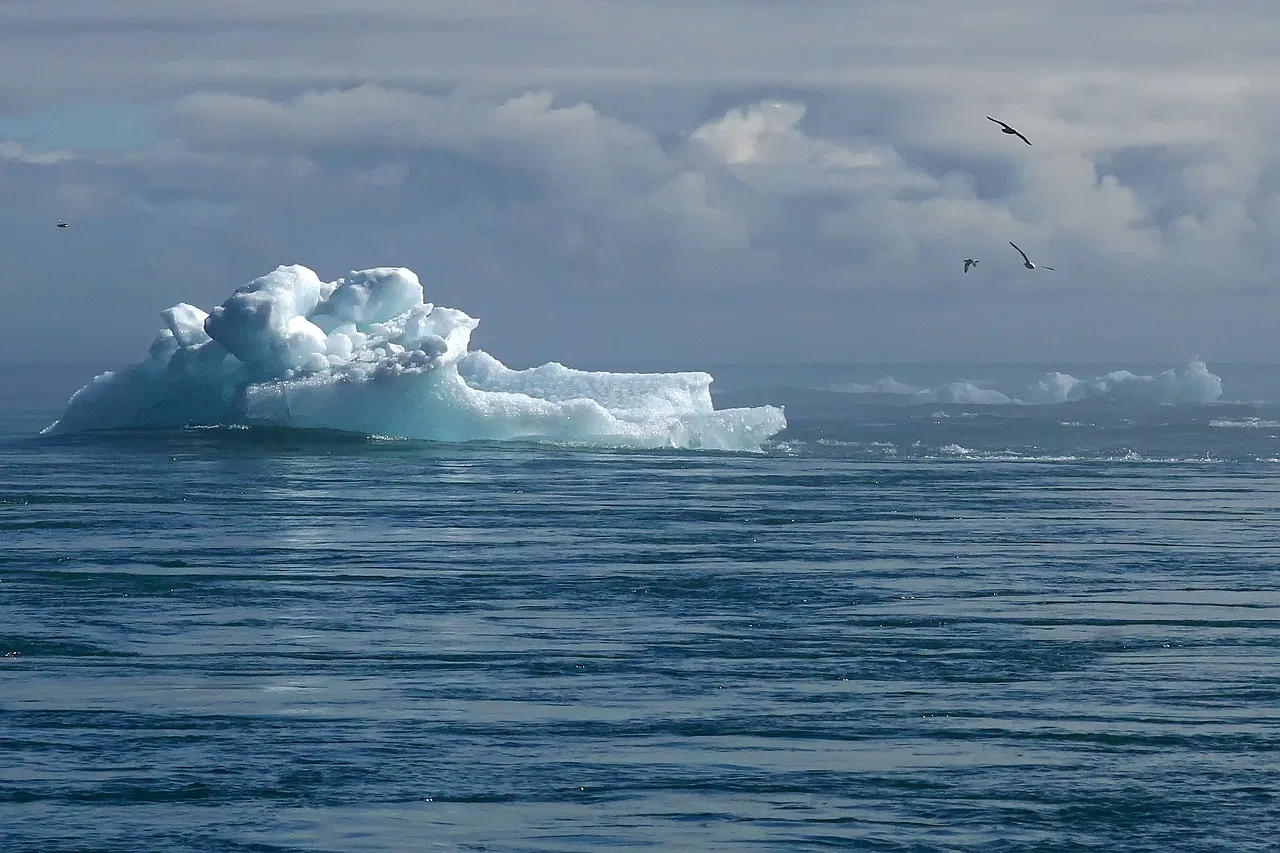 Les interactions entre le secteur touristique et le phénomène du réchauffement climatique