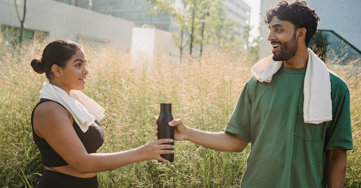 découvrez le concept innovant du partage d'énergie, une approche collaborative qui permet de maximiser l'utilisation des ressources énergétiques renouvelables. explorez comment cette méthode favorise la durabilité et l'autonomie énergétique dans les communautés.