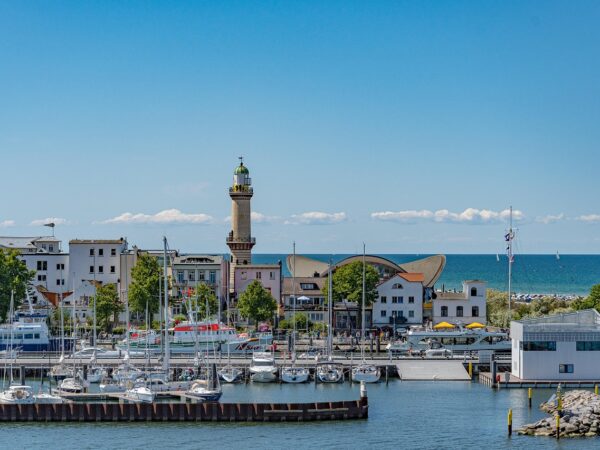 découvrez les perspectives énergétiques pour 2050 : analyse des tendances, défis et innovations qui façonneront le futur de l'énergie mondiale.